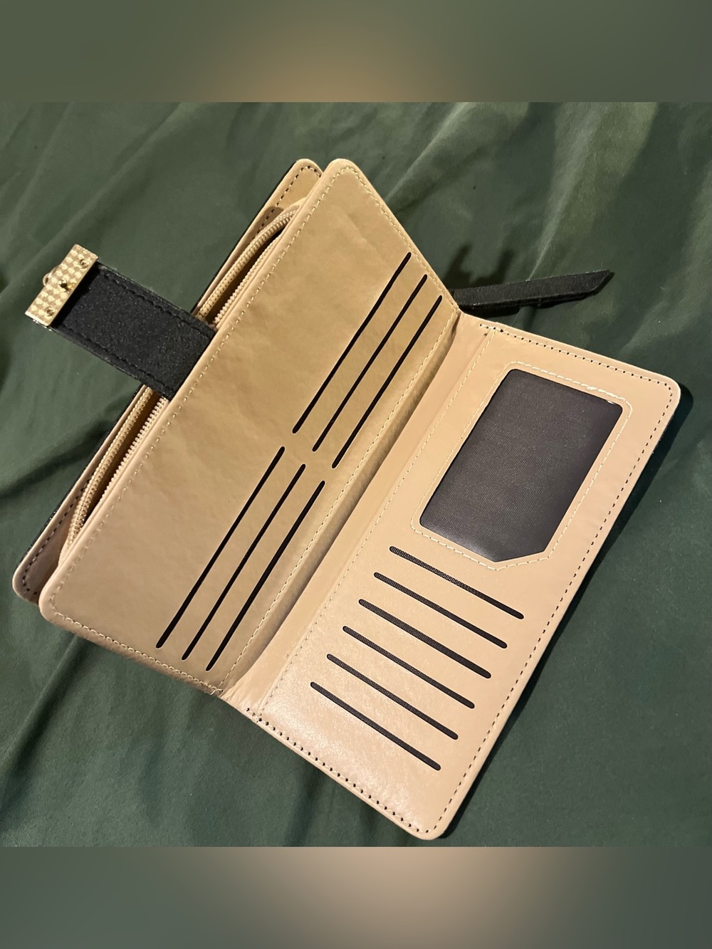Black Leaf-Pattern Wallet with Gold Accents - Picture 3 of 4